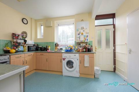 3 bedroom semi-detached house for sale, Hartopp Drive, Sheffield, S2 3LL