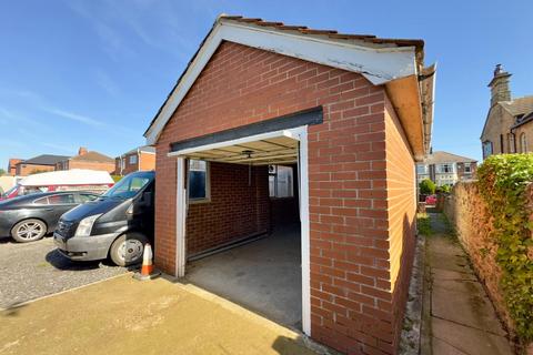 2 bedroom terraced house for sale, Summer Lane, Royston, Barnsley