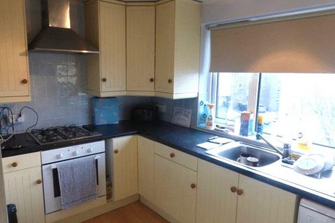 1 bedroom flat to rent, Caburn Court, Crawley RH11