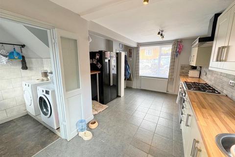 28 Glebeville, Leek, ST13 5QU