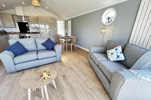 2 bedroom lodge for sale, Rye Harbour Holiday Park