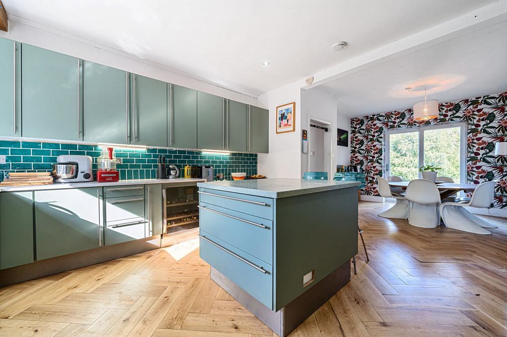 Kitchen / Dining Room