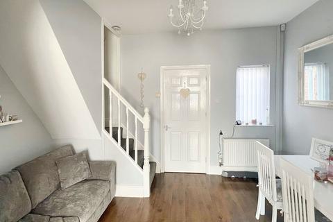 26 Hale Road, Widnes, WA8 8SA
