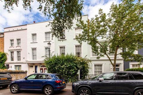 3 bedroom terraced house to rent, Portobello Road, Notting Hill, London, W11