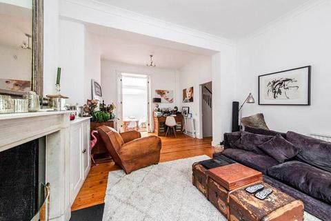 3 bedroom terraced house to rent, Portobello Road, Notting Hill, London, W11