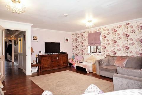 4 bedroom detached house for sale, Dargate Road, Yorkletts, Whitstable, CT5