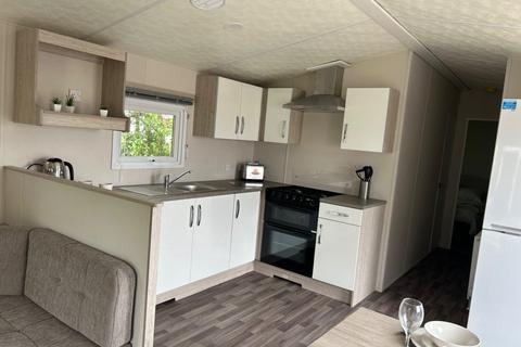 2 bedroom static caravan for sale, Sand le Mere Holiday Park