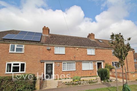 3 bedroom terraced house for sale, Hinksley Road, Flitwick