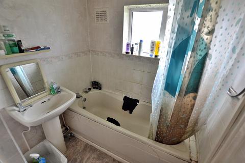 3 bedroom house for sale, Renton Grove, Wolverhampton