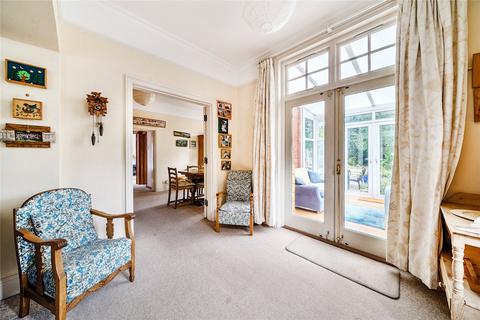 Belle Isle Lodge Belle Isle Drive, Exeter, EX2 4RY