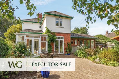 4 bedroom detached house for sale, St Leonards, Exeter