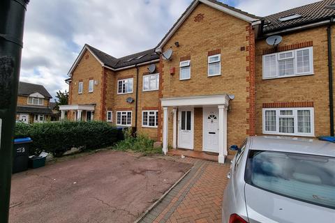 4 bedroom detached house to rent, Veals Mead, CR4