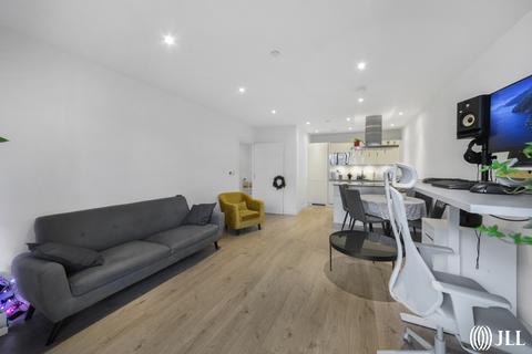 1 bedroom apartment to rent, Forrester Way London E15