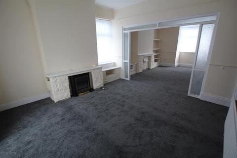 3 bedroom house to rent, Durham Road West, Bowburn DH6