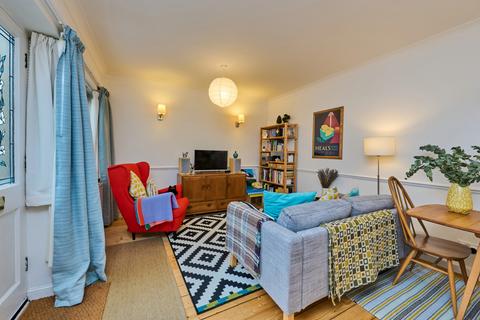 1 bedroom terraced house for sale, Albert Mews, Arabin Road, London, SE4