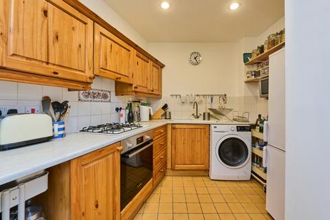 1 bedroom terraced house for sale, Albert Mews, Arabin Road, London, SE4