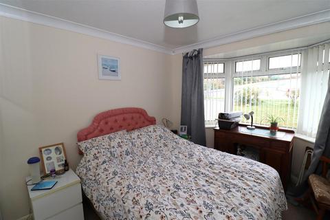 2 bedroom semi-detached bungalow for sale, Links Drive, Bexhill-on-Sea