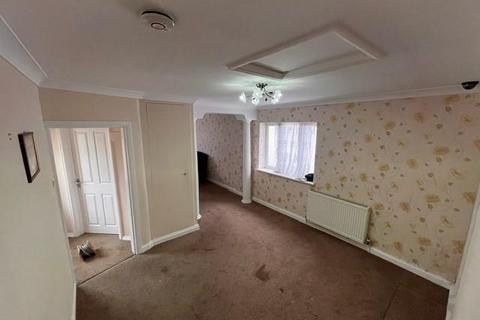 3 bedroom detached bungalow for sale, Abbs Cross Lane, Hornchurch, RM12