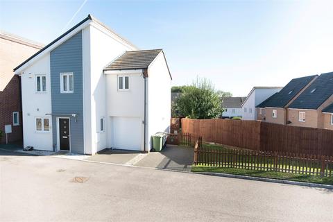 4 bedroom link detached house for sale, Thorny Road, Wellingborough