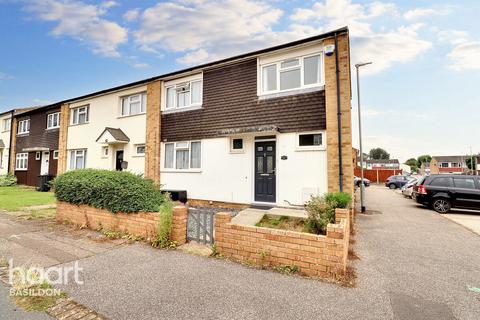 3 bedroom end of terrace house for sale, Clarendon Road, Basildon