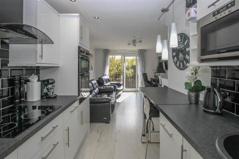 1 bedroom retirement property for sale, Uplands Road, Warley, Brentwood