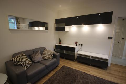 1 bedroom flat to rent, Flat 6, Pearson Park, HU5