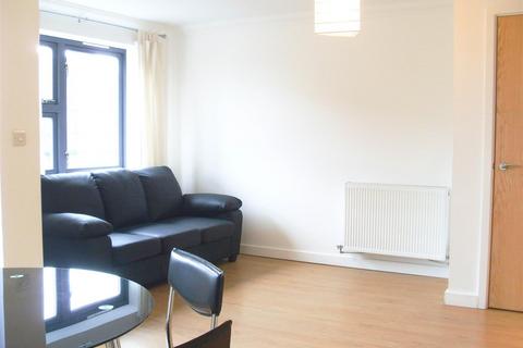 1 bedroom apartment to rent, College Road, Kensal Green