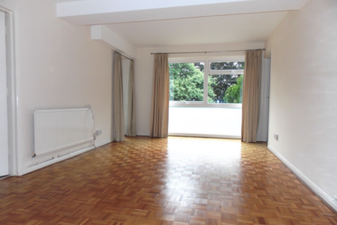 2 bedroom flat to rent, Copers Cope Road, Beckenham BR3