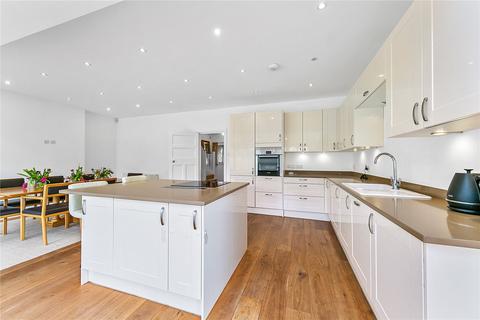34 Taylor Avenue, Richmond, TW9 4ED