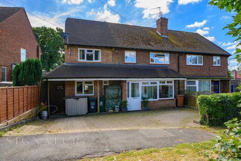 4 bedroom semi-detached house for sale, The Garth, ABBOTS LANGLEY