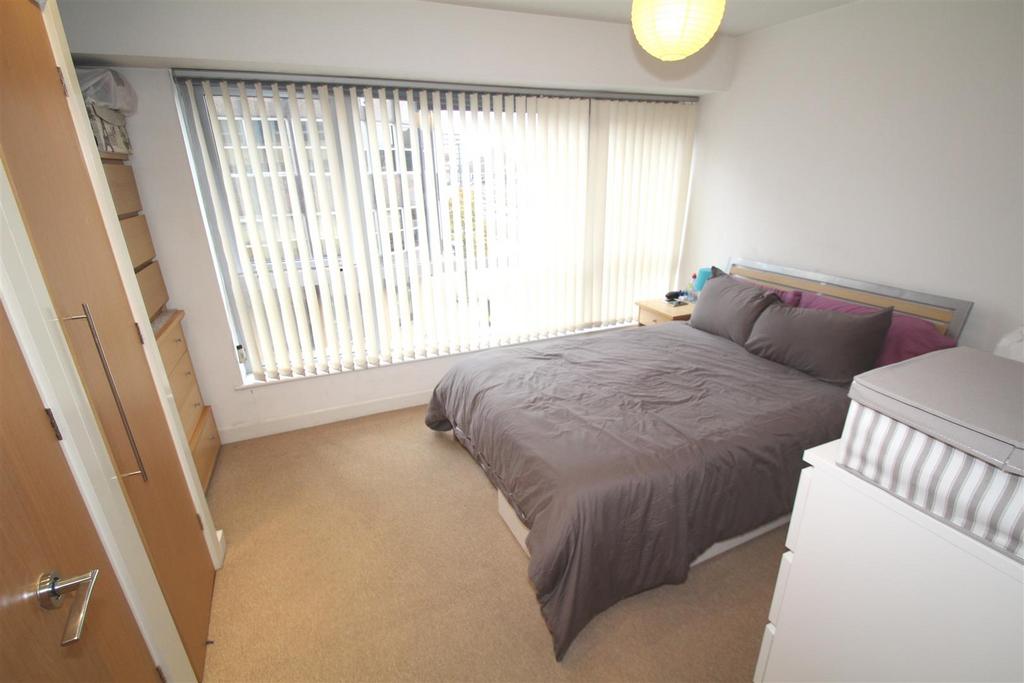 Double Bedroom