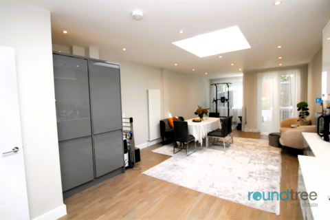 4 bedroom house to rent, St. Marys Crescent, Hendon NW4