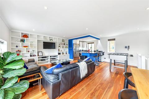 2 bedroom apartment for sale, Clapham High Street, London SW4