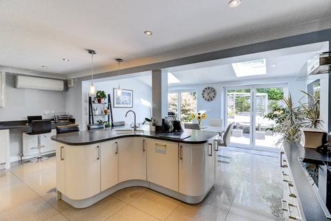 5 bedroom detached house for sale, Lexden Road, West Bergholt, Colchester, Essex, CO6