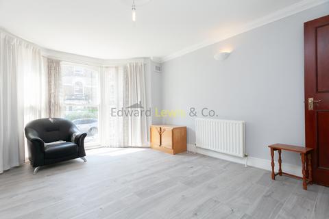 3 bedroom flat to rent, Digby Crescent, London N4