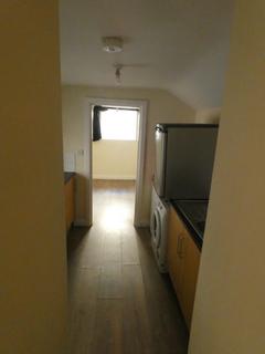 2 bedroom flat to rent, Mansel Street, Swansea SA1