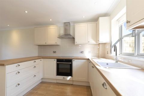 17 Birch Drive, Bradwell Village, Burford, OX18 4XH