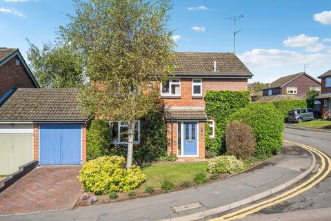 4 bedroom detached house for sale, Mortimer Hill, Tring