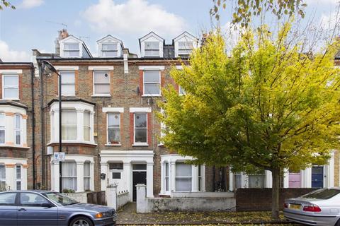 Studio to rent, Portnall Road, Maida Vale