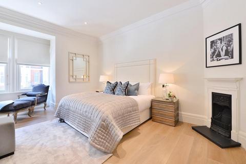 3 bedroom apartment to rent, Duke Street W1