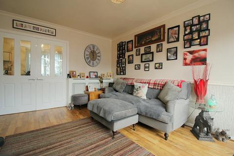 80 Summerbridge Crescent, Bradford, BD10 8BB