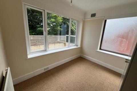 2 bedroom flat to rent, 29 Florence Road, Bournemouth