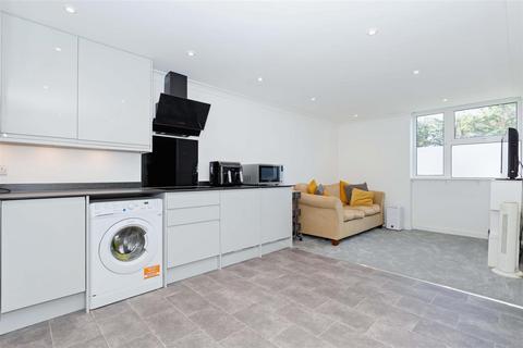 1 bedroom flat for sale, Littlehampton Road, Worthing