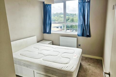 1 bedroom flat for sale, Flat 29 Kirkstall Gate, 101 Commercial Road, Leeds, West Yorkshire, LS5 3AD