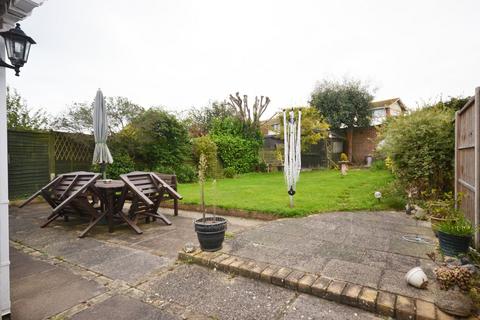 50 Highcroft Crescent, Bognor Regis, PO22 8DL