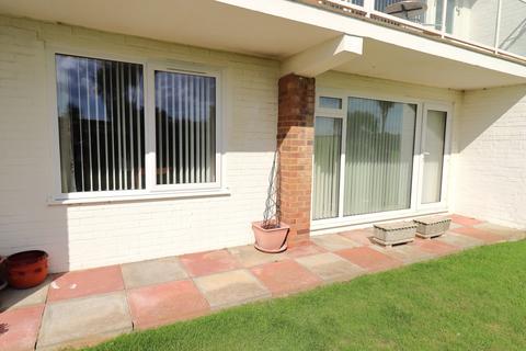 2 bedroom ground floor flat for sale, West Parade, Bexhill-on-Sea, TN39