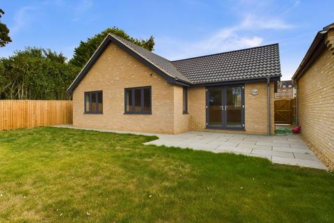 3 bedroom detached bungalow for sale, London Road, Downham Market PE38