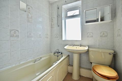 3 bedroom end of terrace house for sale, Barnett Wood Lane, Leatherhead KT22