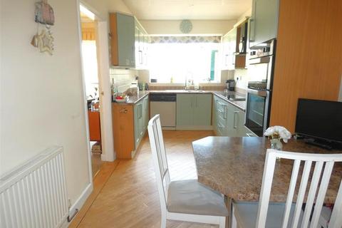 165 Maney Hill Road, Sutton Coldfield, B72 1JW