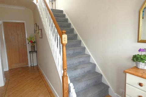 165 Maney Hill Road, Sutton Coldfield, B72 1JW